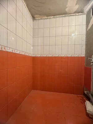 Продам однокомнатную (1-комн.) квартиру, Школьная ул, 11к1, Бугры п