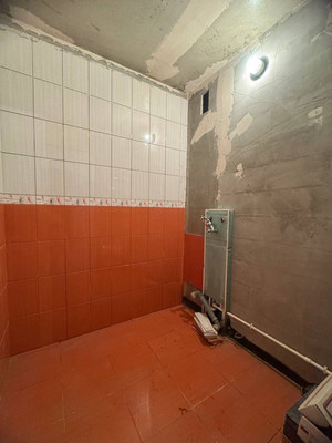 Продам однокомнатную (1-комн.) квартиру, Школьная ул, 11к1, Бугры п