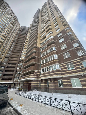 Продам однокомнатную (1-комн.) квартиру, Школьная ул, 11к1, Бугры п