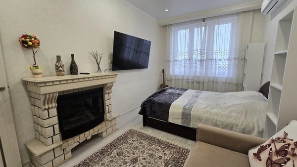 Продам однокомнатную (1-комн.) квартиру, Ленина ул, 180А, Анапа г