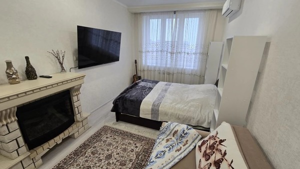 Продам однокомнатную (1-комн.) квартиру, Ленина ул, 180А, Анапа г