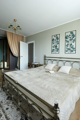 Сдам однокомнатную (1-комн.) квартиру, Загородная ул, 43к3, Колпино г