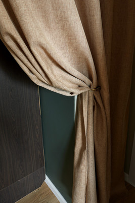 Сдам однокомнатную (1-комн.) квартиру, Загородная ул, 43к3, Колпино г