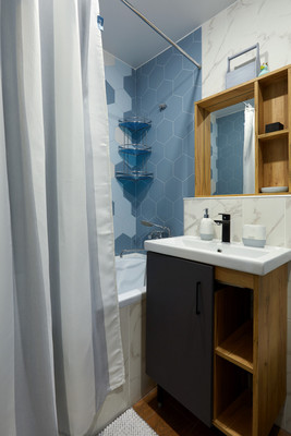 Сдам однокомнатную (1-комн.) квартиру, Загородная ул, 43к3, Колпино г