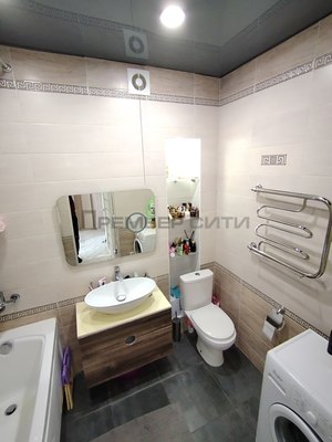 Продам однокомнатную (1-комн.) квартиру, Молодежная ул, 48, Калуга г