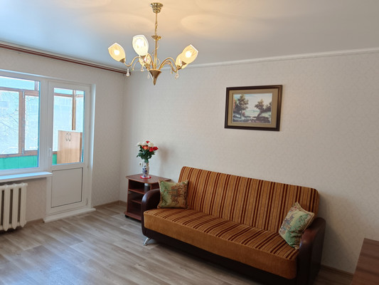 Продам двухкомнатную (2-комн.) квартиру, Рихарда Зорге ул, 12, Казань г