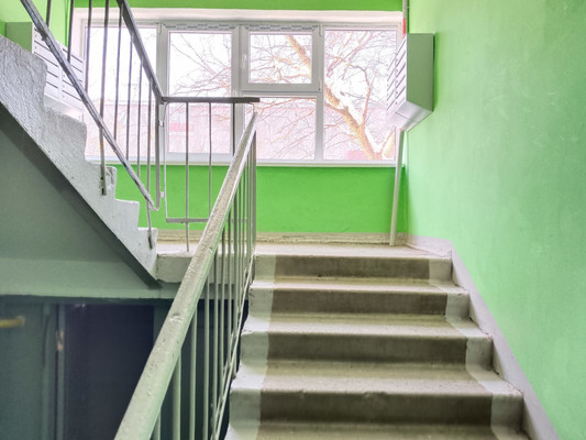 Продам двухкомнатную (2-комн.) квартиру, Рихарда Зорге ул, 12, Казань г