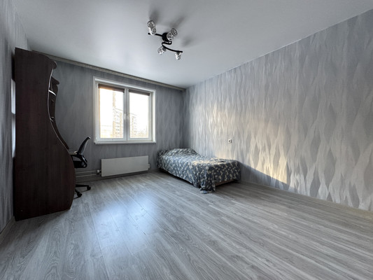 Продам трехкомнатную (3-комн.) квартиру, Мончегорская ул, 12к6, Нижний Новгород г