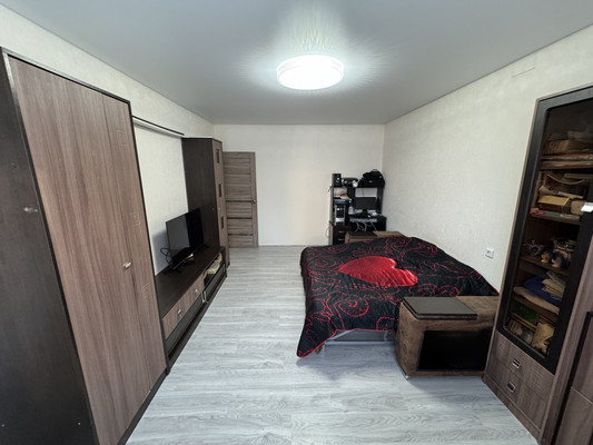 Продам трехкомнатную (3-комн.) квартиру, Мончегорская ул, 12к6, Нижний Новгород г