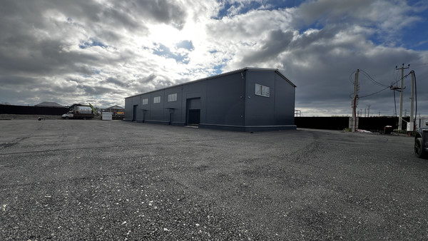 Продам землю для коммерческого использования 42 соток, Пески д