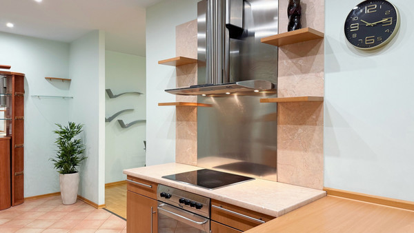 Продам многокомнатную квартиру, Большая Монетная ул, 5, Санкт-Петербург г