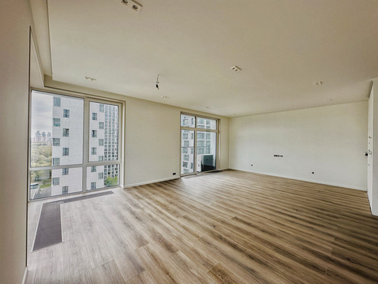 Продам трехкомнатную (3-комн.) квартиру, Гжатская ул, 5к6, Москва г