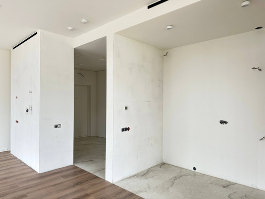 Продам трехкомнатную (3-комн.) квартиру, Гжатская ул, 5к6, Москва г