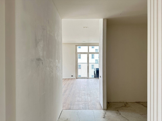 Продам трехкомнатную (3-комн.) квартиру, Гжатская ул, 5к6, Москва г