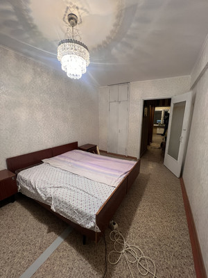 Продам трехкомнатную (3-комн.) квартиру, Добролюбова ул, 1, Иркутск г