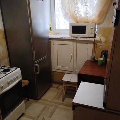 Продам однокомнатную (1-комн.) квартиру, Армейская ул, 12а, Алексин г