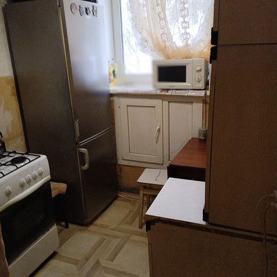 Продам однокомнатную (1-комн.) квартиру, Армейская ул, 12а, Алексин г