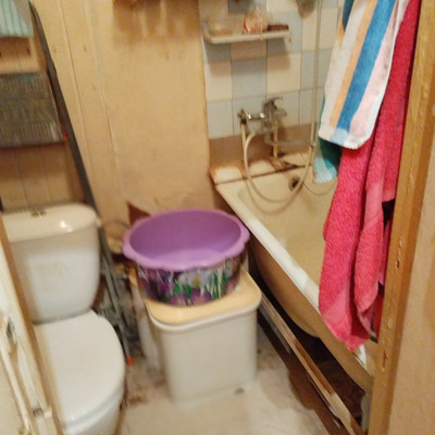 Продам однокомнатную (1-комн.) квартиру, Армейская ул, 12а, Алексин г