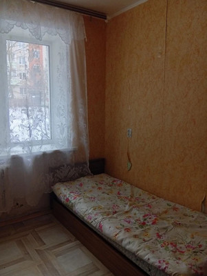 Продам однокомнатную (1-комн.) квартиру, Армейская ул, 12а, Алексин г