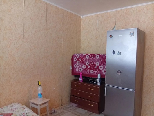 Продам однокомнатную (1-комн.) квартиру, Армейская ул, 12а, Алексин г