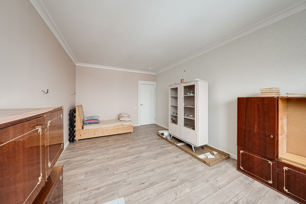 Продам трехкомнатную (3-комн.) квартиру, Южная Битца р-н, 4, Бутово рп