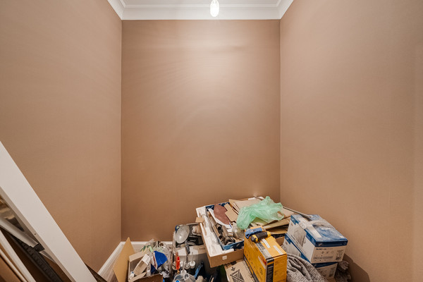 Продам трехкомнатную (3-комн.) квартиру, Южная Битца р-н, 4, Бутово рп