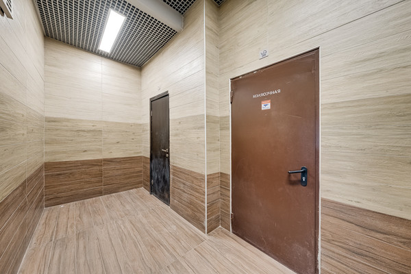 Продам трехкомнатную (3-комн.) квартиру, Южная Битца р-н, 4, Бутово рп