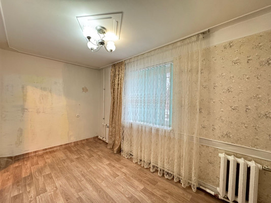 Продам трехкомнатную (3-комн.) квартиру, Шалушкинская ул, 3, Нальчик г