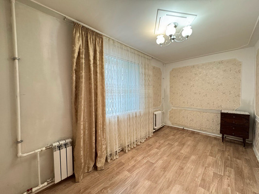 Продам трехкомнатную (3-комн.) квартиру, Шалушкинская ул, 3, Нальчик г