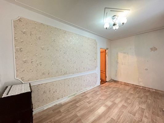 Продам трехкомнатную (3-комн.) квартиру, Шалушкинская ул, 3, Нальчик г