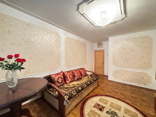 Продам трехкомнатную (3-комн.) квартиру, Шалушкинская ул, 3, Нальчик г