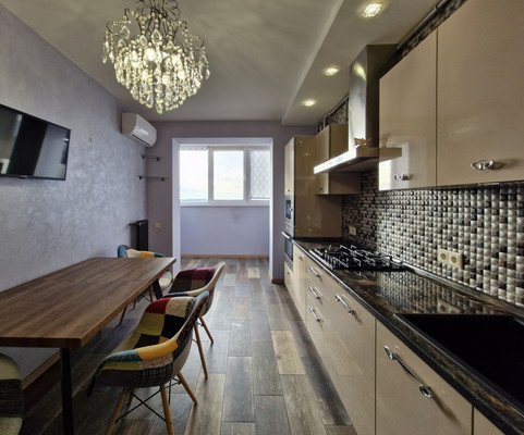 Продам двухкомнатную (2-комн.) квартиру, Отдельская ул, 257Б, Славянск-на-Кубани г