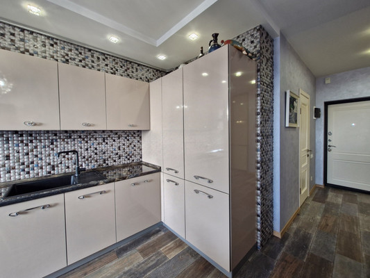 Продам двухкомнатную (2-комн.) квартиру, Отдельская ул, 257Б, Славянск-на-Кубани г