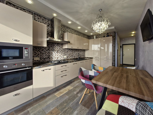 Продам двухкомнатную (2-комн.) квартиру, Отдельская ул, 257Б, Славянск-на-Кубани г