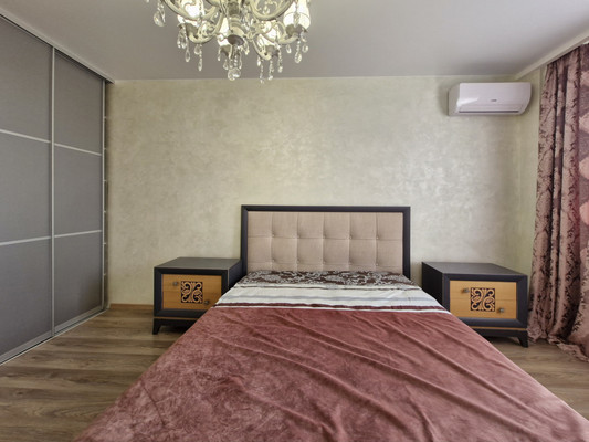 Продам двухкомнатную (2-комн.) квартиру, Отдельская ул, 257Б, Славянск-на-Кубани г