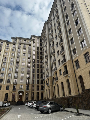 Продам двухкомнатную (2-комн.) квартиру, Ленина пр-кт, 1, Нальчик г