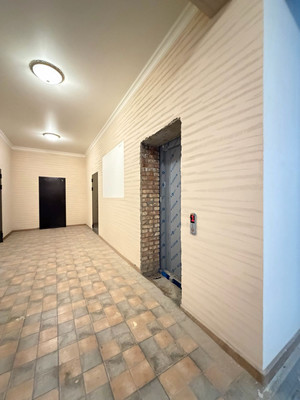 Продам двухкомнатную (2-комн.) квартиру, Ленина пр-кт, 1, Нальчик г