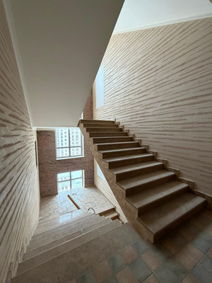 Продам двухкомнатную (2-комн.) квартиру, Ленина пр-кт, 1, Нальчик г