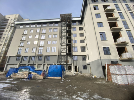 Продам трехкомнатную (3-комн.) квартиру, 2 Таманской Дивизии ул, 65, Нальчик г