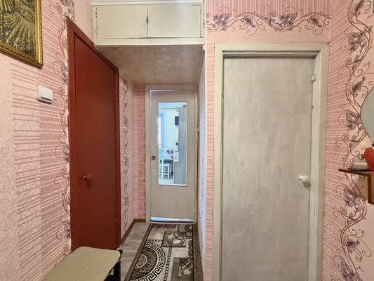 Продам однокомнатную (1-комн.) квартиру, Мичурина ул, 6, Брянск г