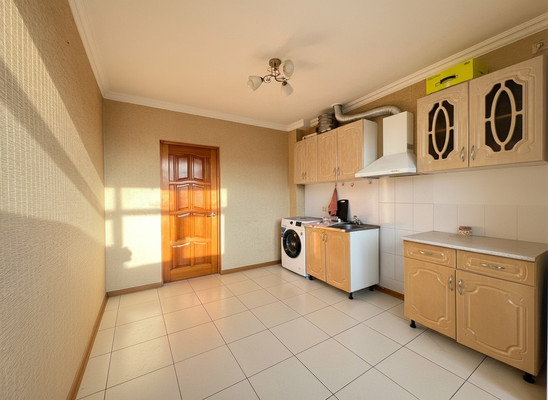 Продам двухкомнатную (2-комн.) квартиру, Байсултанова ул, 35кВ, Нальчик г