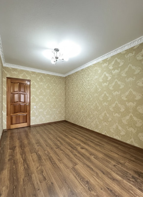 Продам двухкомнатную (2-комн.) квартиру, Байсултанова ул, 35кВ, Нальчик г