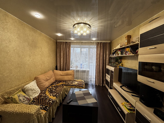 Продам двухкомнатную (2-комн.) квартиру, Морозова ул, 29, Сыктывкар г