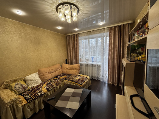 Продам двухкомнатную (2-комн.) квартиру, Морозова ул, 29, Сыктывкар г