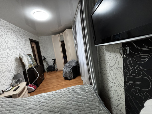 Продам двухкомнатную (2-комн.) квартиру, Морозова ул, 29, Сыктывкар г