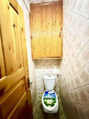 Продам трехкомнатную (3-комн.) квартиру, Миллера Ж.А. ул, 60, Симферополь г