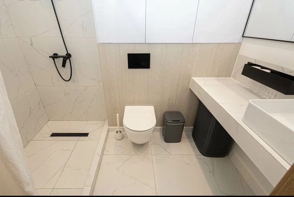 Продам однокомнатную (1-комн.) квартиру, Ленина ул, 109, Ханты-Мансийск г