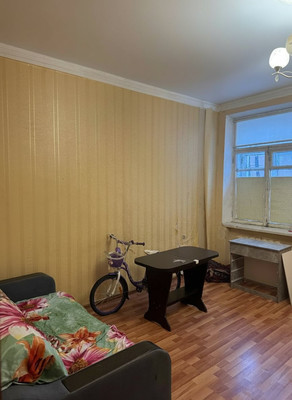 Продам комнату в 5-комн. квартире, Труда ул, 20/7, Колпино г