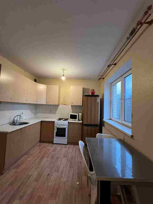 Сдам однокомнатную (1-комн.) квартиру, 2-я Российская ул, 72к6, Краснодар г