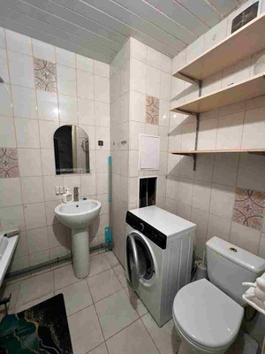 Сдам однокомнатную (1-комн.) квартиру, 2-я Российская ул, 72к6, Краснодар г